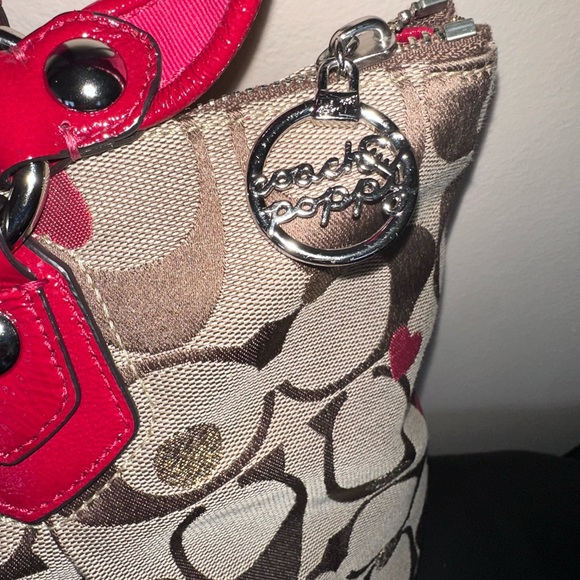 Coach Poppy Laura “Secret Admirer” Heart Glam Tote – Limited Edition ❤️✨ - Picture 11 of 14